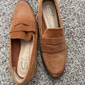 Sibcca Loafer